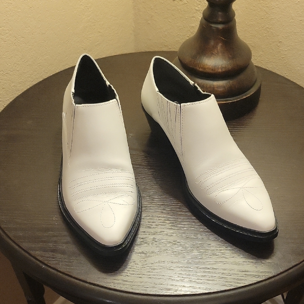 Gianni Bini White Cowboy Boots